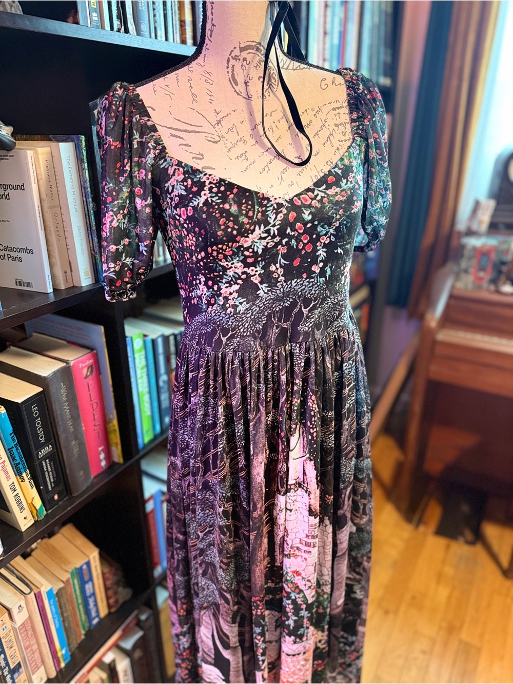 Rare BlackMilk | Nielsen Sleeping Beauty Midaxi Dress - Picture 9 of 12